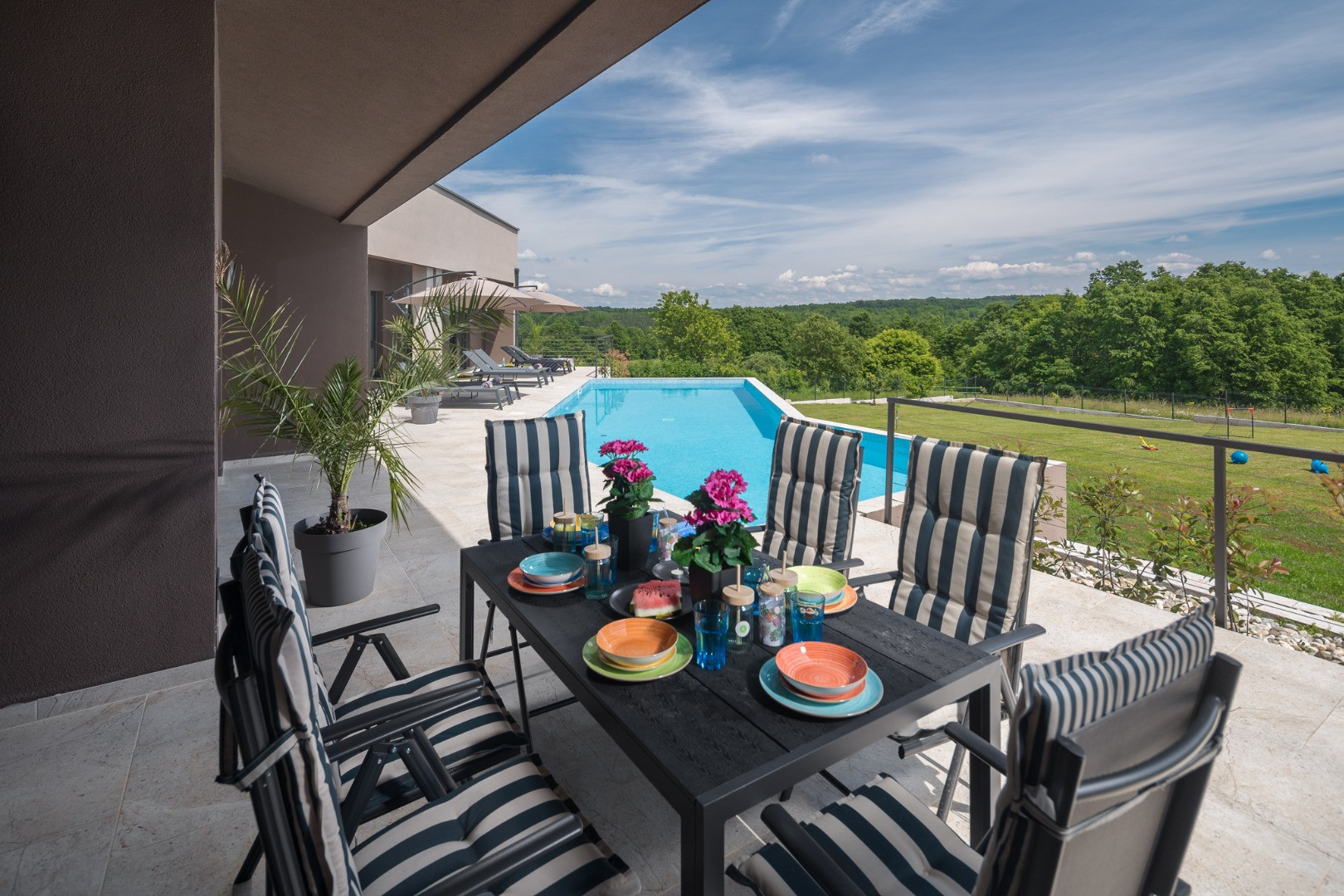 Modern villa in central Istria large pool & hot tub - Enjoy the large pool and hot-tub, magical view of nature and peaceful moments, Villa Manuela with pool, Batlug, Istria, Croatia Batlug